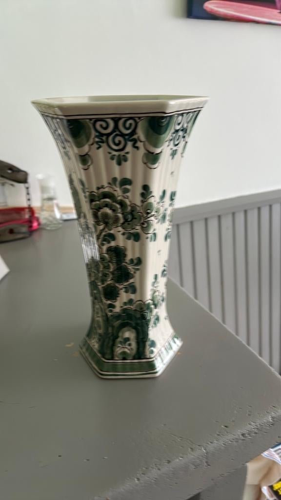 Prachtige vaas Hollandse Delft kleur groen H 28cm, Ophalen, Nieuw, Groen