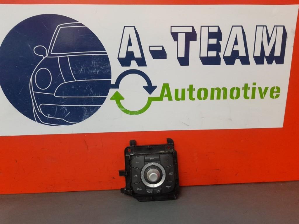 MULTI MEDIA COMPUTER Megane III Grandtour (KZ) (253B00345R), Gebruikt, Renault