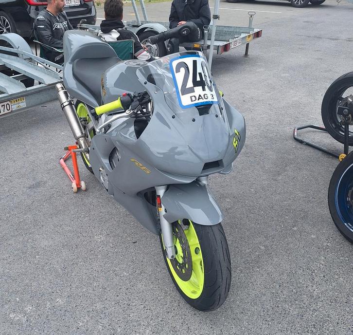 R6 circuit met papieren, Motoren, Motoren | Yamaha, Particulier, Ophalen