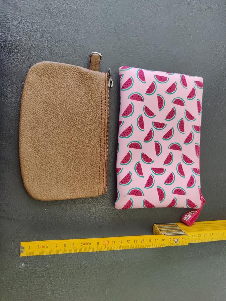 Twee tasjes, Ophalen of Verzenden