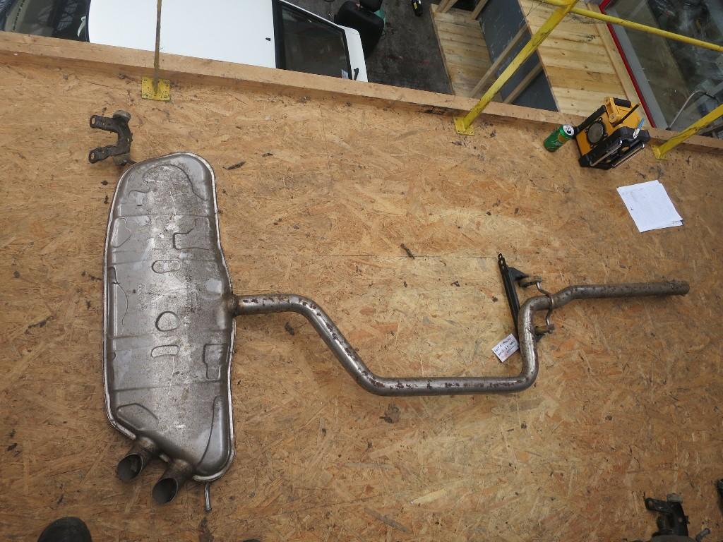 UITLAAT EINDDEMPER Volkswagen Golf V (1K1) (02-2001/12-2010), Auto-onderdelen, Uitlaatsystemen, Volkswagen, Gebruikt