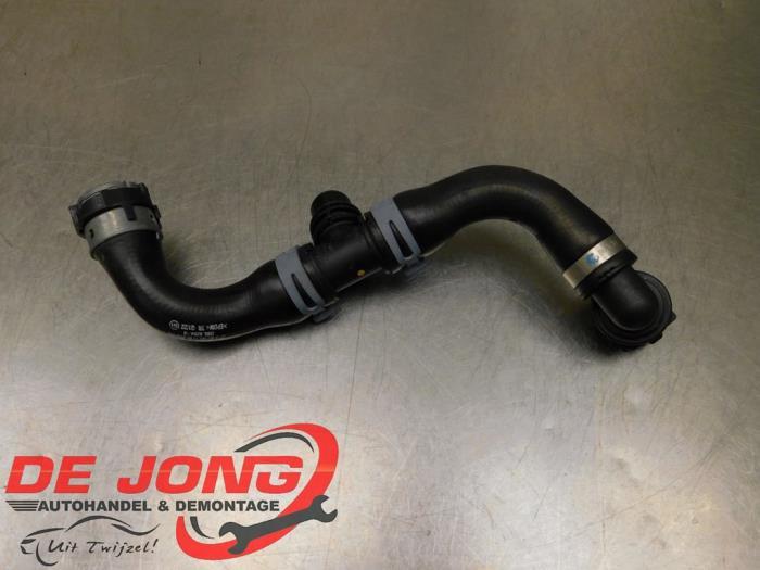 Tuyau radiateur d'un Mercedes Sprinter, 3 mois de garantie, Utilisé, -, -