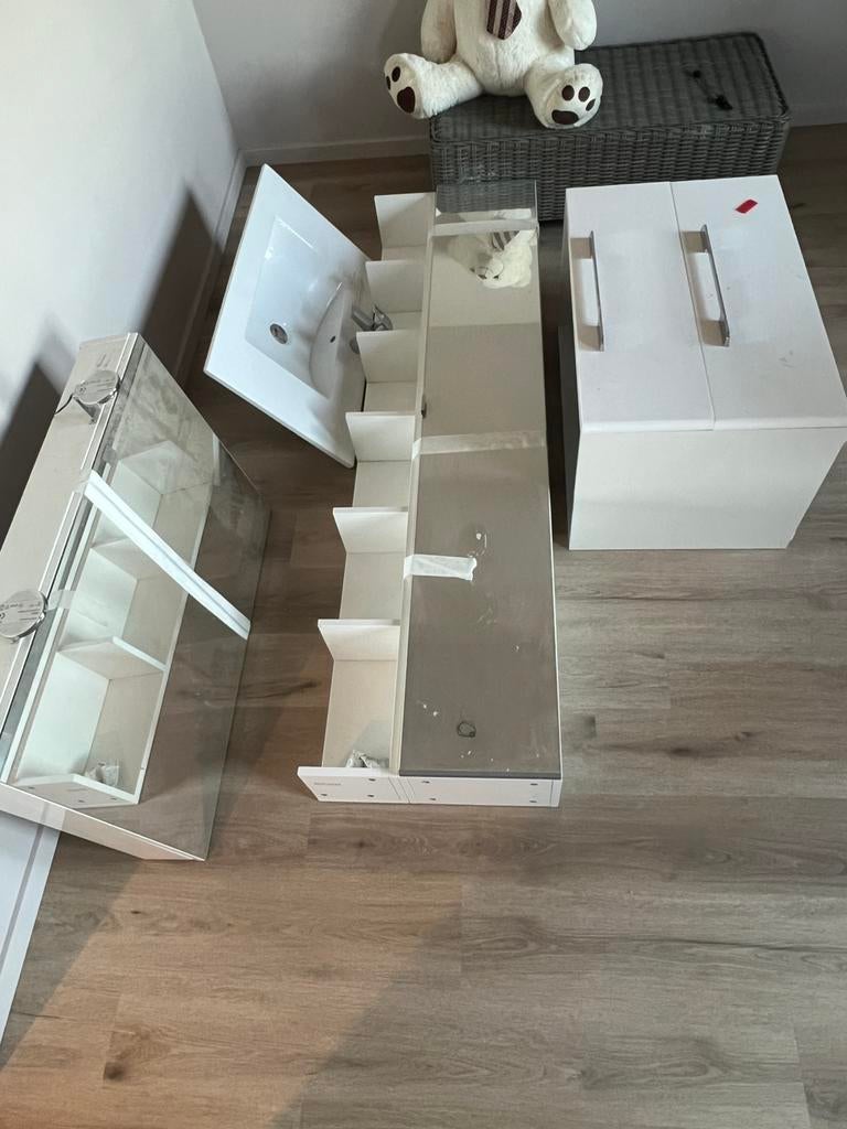 Badkamerset, Ophalen, Zo goed als nieuw