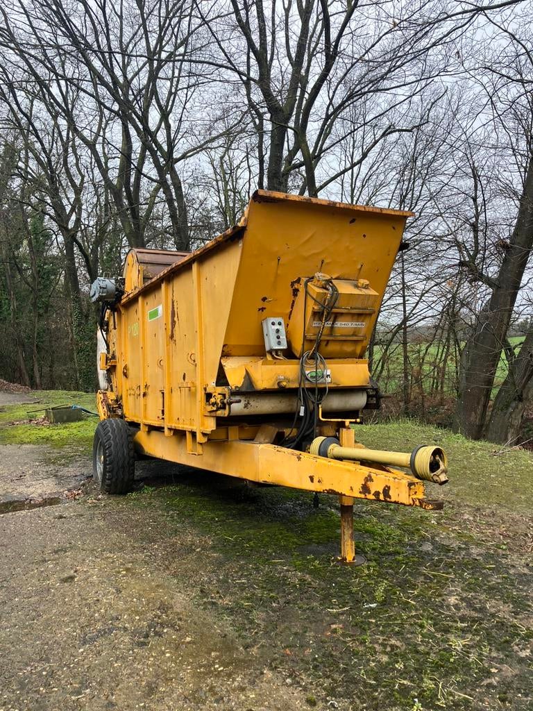 Menart Hakselaar, Enlèvement, Utilisé