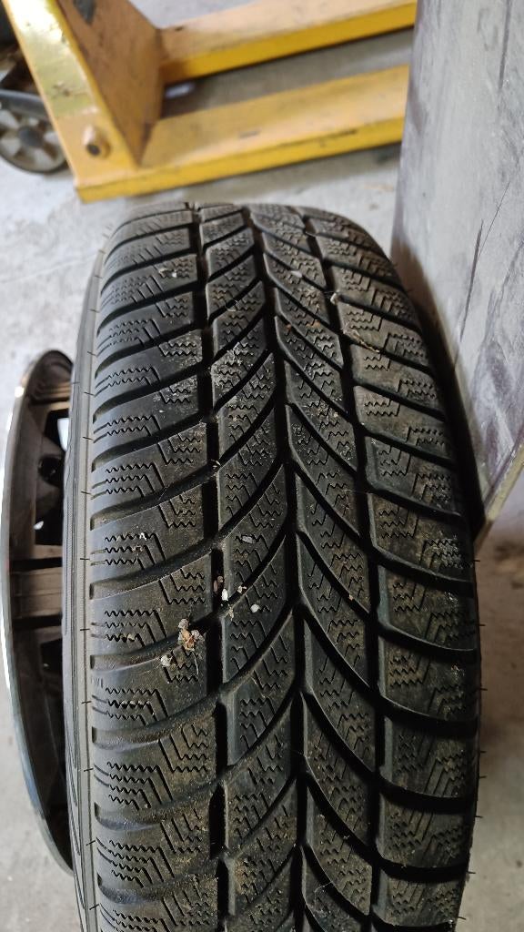 Banden, Autos : Pièces & Accessoires, Pneus & Jantes, Enlèvement, Utilisé, Pneus hiver, Pneus et Jantes