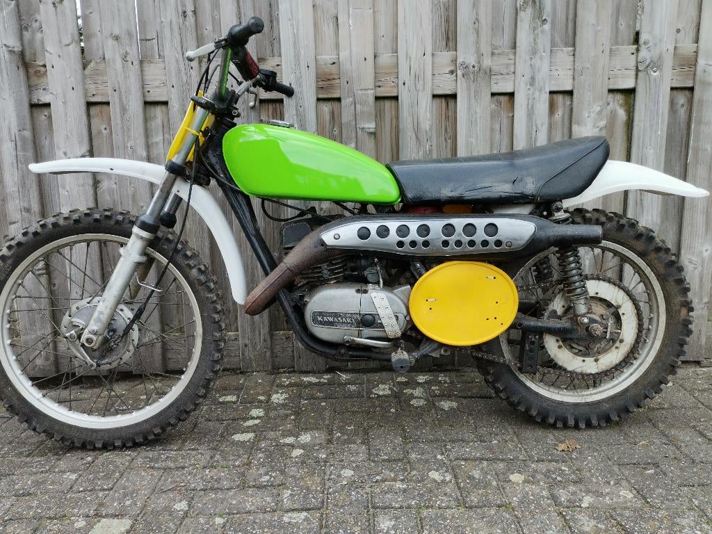 CROISEUR À DOUBLE AMORTISSEUR KAWASAKI F11 250CC BWJ 1974, Motos, Occasion, Moto de cross, 1 cylindre, Manuelle