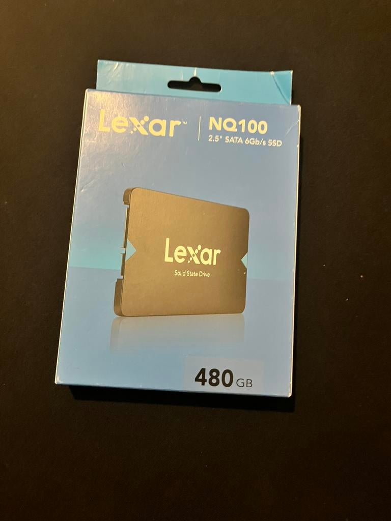 harde schijf 480 SSD  zit splinternieuw, Ophalen, Zo goed als nieuw