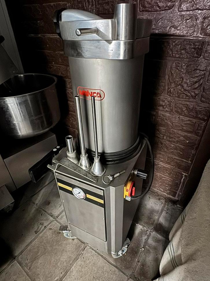 Mainca EM 25 RVS vulbus, Articles professionnels, Horeca | Équipement de cuisine, Boulangerie et Boucherie, Enlèvement