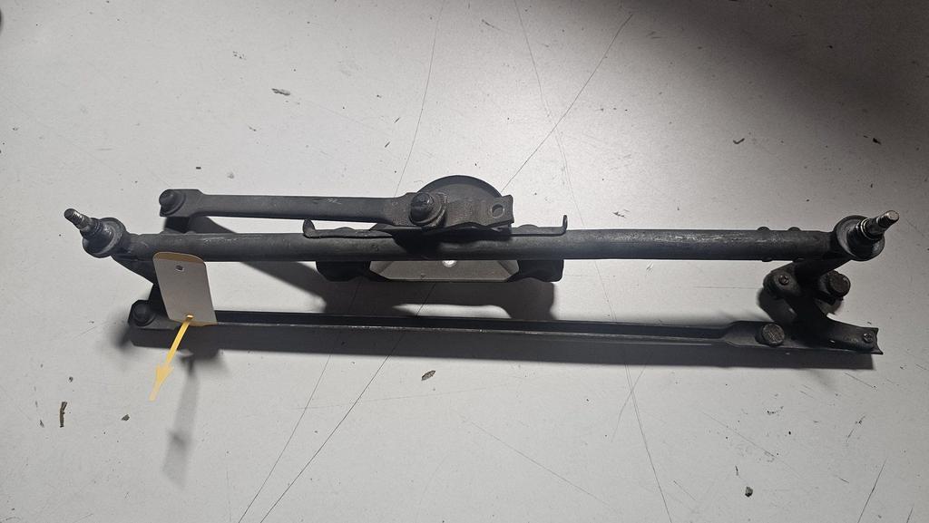 Ruitenwisser mechaniek BMW 3 serie E30 61611370792 1370792, Auto-onderdelen, Ruiten en Toebehoren, BMW, Gebruikt, Herkomst onderdeel bekend