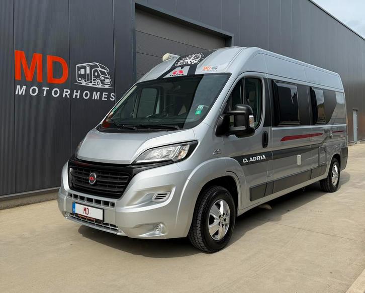 ‼️Adria Twin 600 Spt 50 Years‼️ Absolute Nieuwstaat‼️, Caravans en Kamperen, Mobilhomes, Bedrijf, tot en met 4, Buscamper of Camperbus