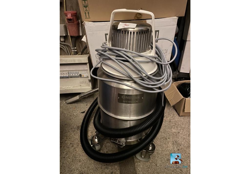 Nilfisk aspirateur professionnel, Articles professionnels, Enlèvement