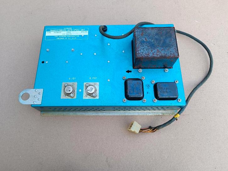 Speed Unit Seeburg LPC1 (1963) jukebox, Collections, Machines | Jukebox, Seeburg, Envoi