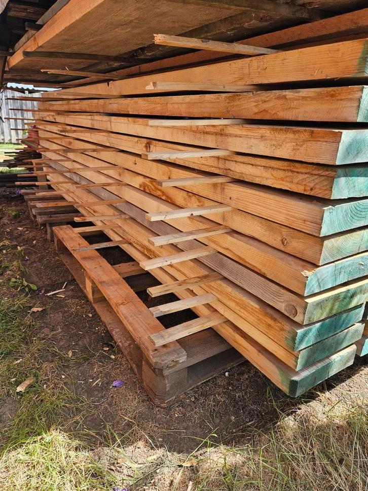 Droogplanken geschawt 55mm L =250 cmxb=28cm nooit gebruikt, Tuin en Terras, Palen, Balken en Planken, Ophalen