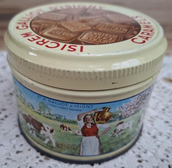 Oud Frans caramel blikje, Caramels d'Isigny, Verzamelen, Blikken, Gebruikt, Overige, Overige merken, Ophalen of Verzenden
