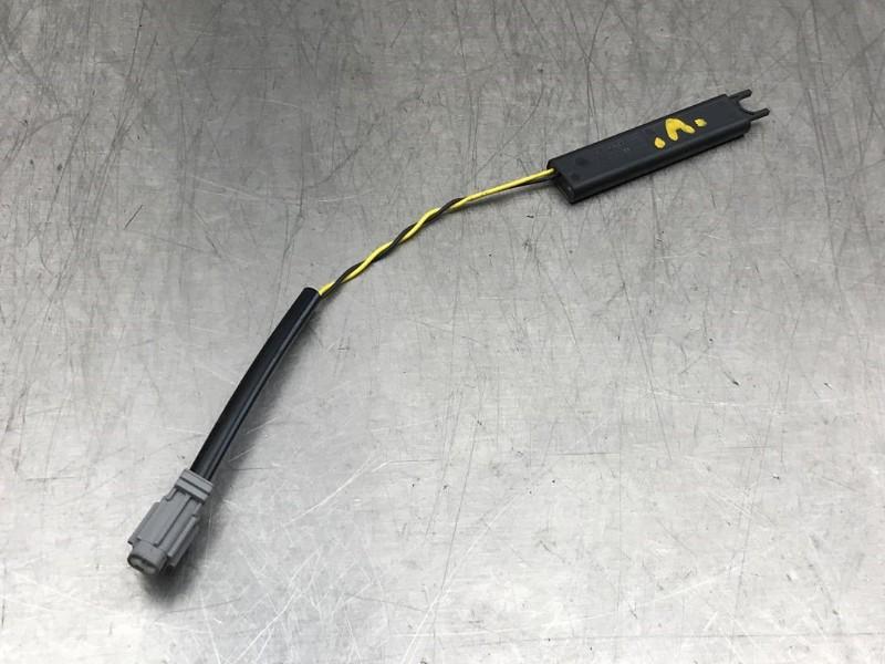 AMPLIFICATEUR D'ANTENNE Nissan Qashqai (J11) (|5WK48774|), Utilisé, Nissan