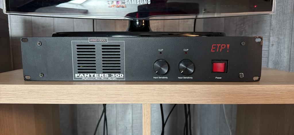 Panters 300 - versterker, Ophalen, Gebruikt