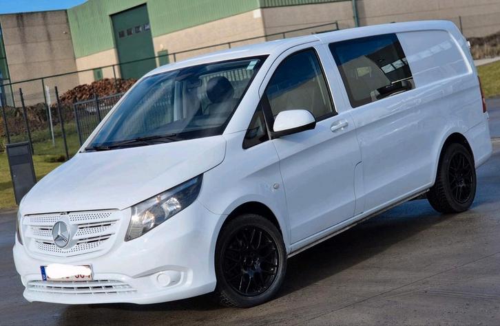 Mercedes vito doub cabine 5pls an2017.235mkm 1prop 13999€, Auto's, Bestelwagens en Lichte vracht, Particulier, Achteruitrijcamera