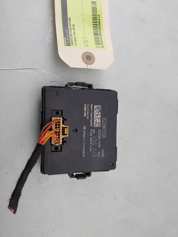 ORDINATEUR GESTION ECLAIRAGE Golf VII (AUA) (|3Q0907338|), Dhr. J. Ham, Volkswagen, Administratie@autoham.nl, Utilisé