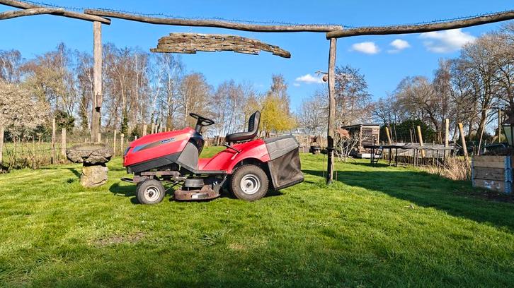 Mountfield zitmaaier in topstaat – volledig onderhoud + extr, Tuin en Terras, Zitmaaiers, Versnellingen, Ophalen