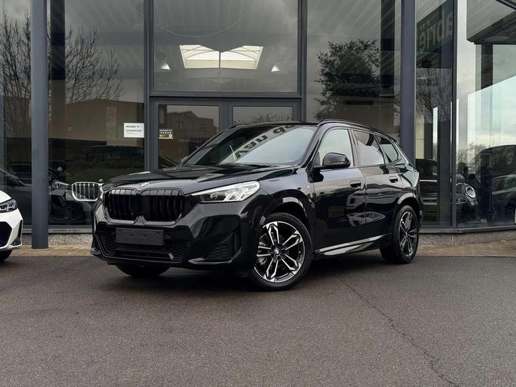 BMW X1 sDrive18i M Sport / PANODAK / TREKHAAK / DODE HOEK, Auto's, BMW, Bedrijf, Te koop, X1, ABS, Achteruitrijcamera, Airbags