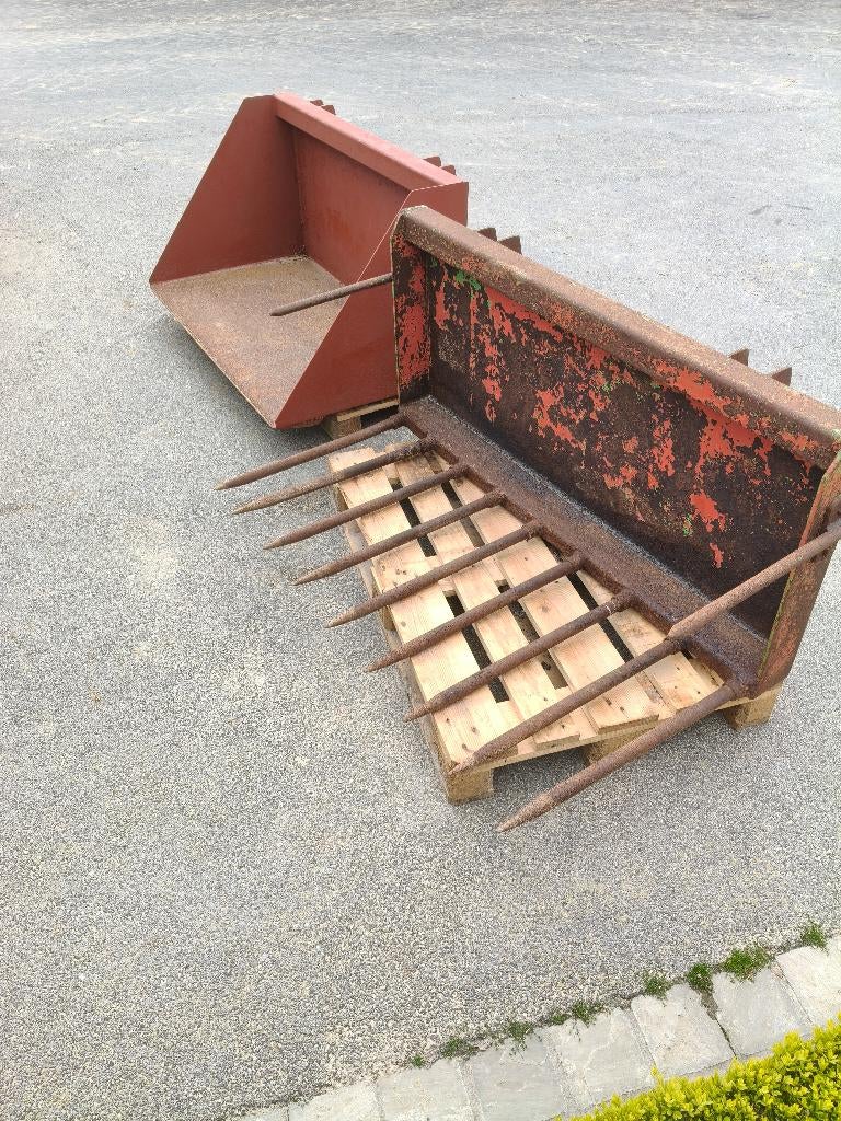 Seau à pelle et bac à fumier, Articles professionnels, Agriculture | Outils, Enlèvement