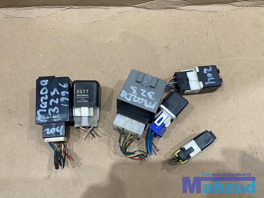 MAZDA 323 F Diverse RELAIS deur vergrendelingrelais, Auto-onderdelen, Gebruikt, Shinchi, Fuchu-Cho 3-1
730-8670  Hiroshima, Mazda Motor Corporation