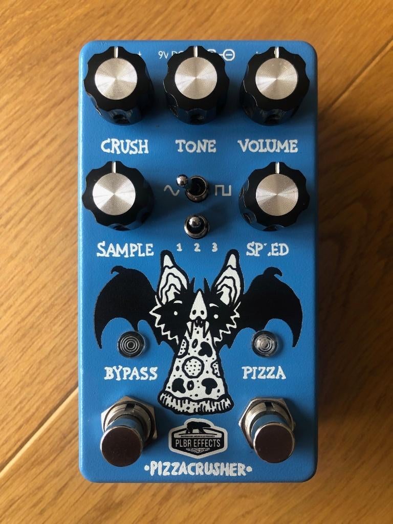 PLBR Pizzacrusher Fuzz Bitcrusher met polarbeareffecten, Muziek en Instrumenten, Effecten, Gebruikt, Distortion, Overdrive of Fuzz