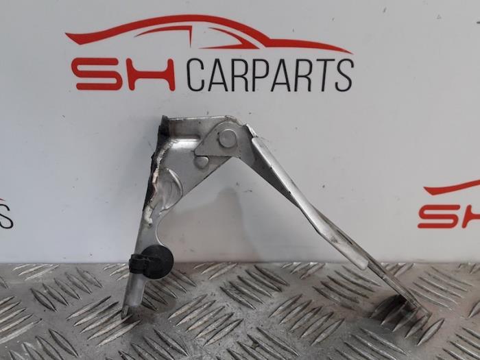 Charnière capot d'un Seat Ibiza, -, 3 mois de garantie, Utilisé, -