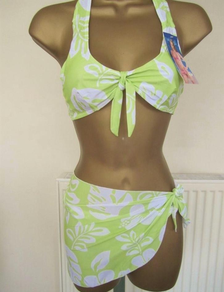 Elegante 3-Delige Bikini met Pareo in Zacht Pistache en Wit, Kleding | Dames, Badmode en Zwemkleding, Nieuw, Bikini, Groen, Ophalen of Verzenden