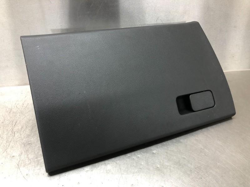 DASHBOARDKASTJE Hyundai i30 Fastback (PDEBA / PEDBC), Gebruikt, Hyundai