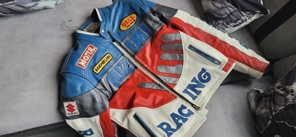 Vintage Suzuki Racinq Jacket  Echt Leer  Maat M  Schadevrij, Motoren, Kleding | Motorkleding, Ophalen