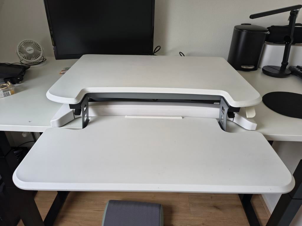 Euroseats zit sta module / bureauverhoger / deskraiser, Ophalen, Zit-sta bureau, Gebruikt, In hoogte verstelbaar