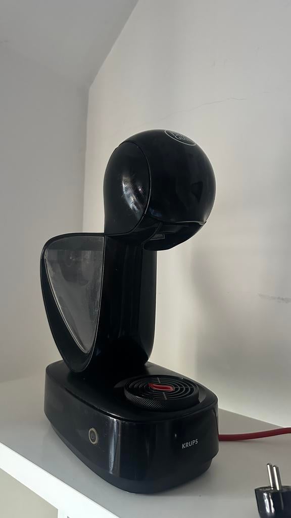 Dolce gusto nespresso machine, Elektronische apparatuur, Koffiezetapparaten, Ophalen, Zo goed als nieuw