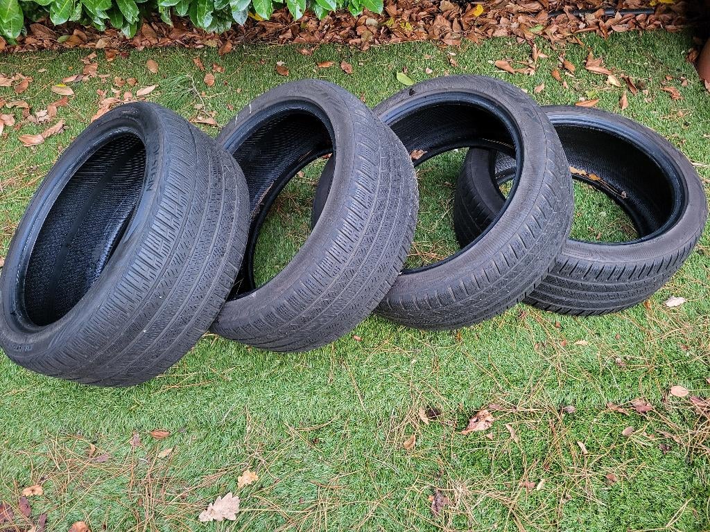 Pneus et jantes, 4 Saisons, Véhicule de tourisme, Enlèvement, Pneu(s)