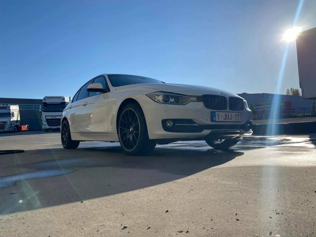 BMW 320D, Auto's, BMW, Particulier, 3 Reeks, Airbags, Airconditioning, Bi-Xenon koplampen, Centrale vergrendeling, Cruise Control
