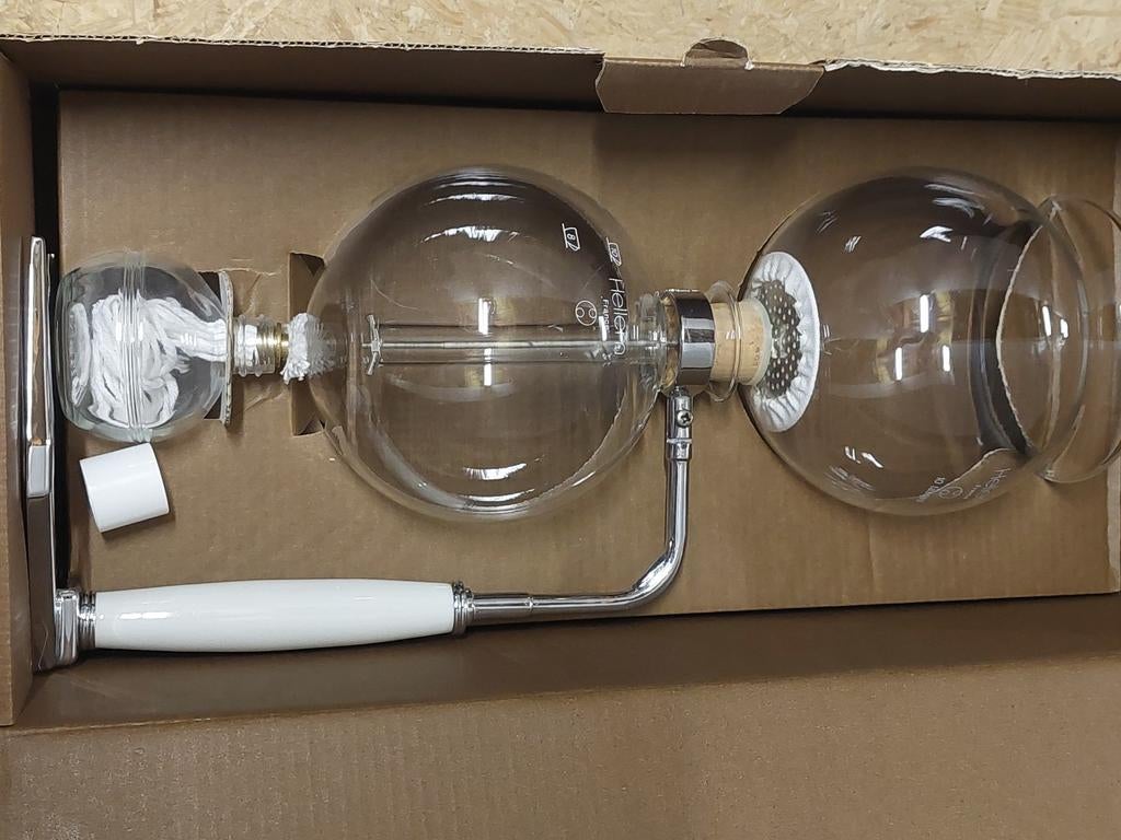 Hellem glazen percolator, Ophalen