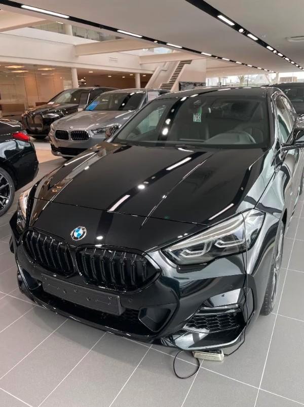 BMW 218iA Gran Coupé M Sport edition, Auto's, BMW, Particulier, Benzine, Coupé, 4 deurs, Automaat, Zwart, Zwart