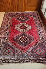 Perzisch tapijt., Ophalen