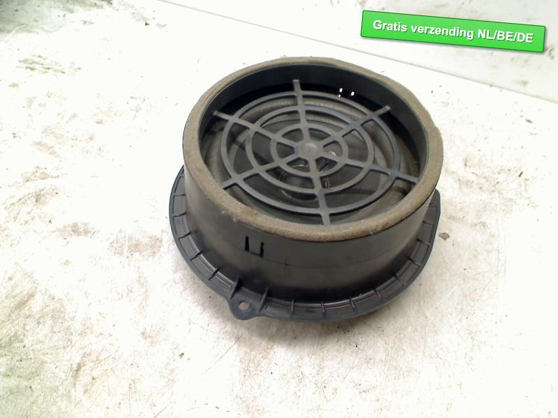 LUIDSPREKER BOSE Audi A8 (D4) (01-2009/01-2018) (4H0035411A), Gebruikt, Dhr. R. de Gouw, Audi, De Bloemendaal 21 21
5221 EB  'S HERTOGENBOSCH, NL