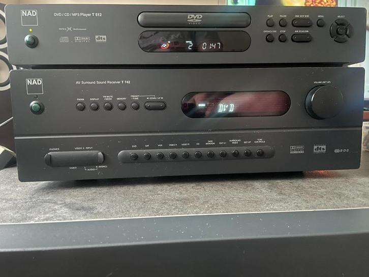 NAD T742 T 742 A/V Surround Sound Receiver + NAD T512 DVD, Audio, Tv en Foto, Versterkers en Ontvangers, 5.1, Ophalen