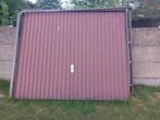 Ijzeren garage poort, Ophalen