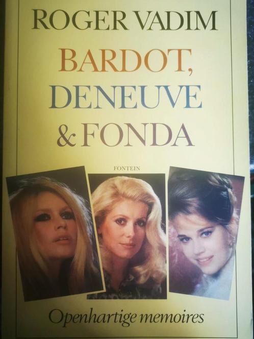 ROGER VADIM  BARDOT, DENEUVE & FONDA  Openhartige mémoires, Boeken, Biografieën, Zo goed als nieuw, Film, Tv en Media, Ophalen of Verzenden