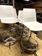 Lot de 4 chaises Design OFFISIT CLUE - Super état, Ophalen, Wit, Design, Zo goed als nieuw