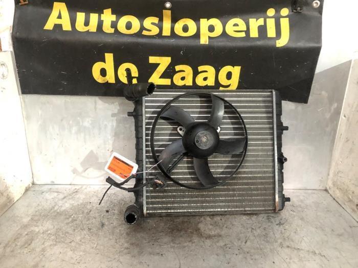 Radiateur van een Volkswagen Polo, Auto-onderdelen, Airco en Verwarming, Volkswagen, Gebruikt, 3 maanden garantie, Ophalen of Verzenden