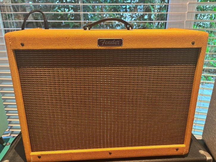 Fender Blues Deluxe Reissue + footswitch, Muziek en Instrumenten, Versterkers | Bas en Gitaar, Zo goed als nieuw, Gitaar, Minder dan 50 watt