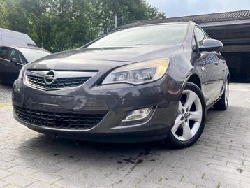 Opel Astra SW 1.6i Airco disponible aux enchères