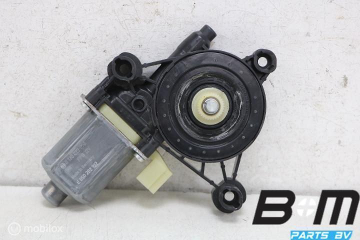 Raammotor rechtsvoor VW Golf 7 5Q0959802C, Auto-onderdelen, Ruiten en Toebehoren, Gebruikt