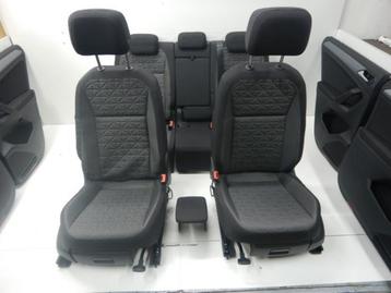 VW Tiguan 5NA Facelift interieur Stof Verwarmbaar