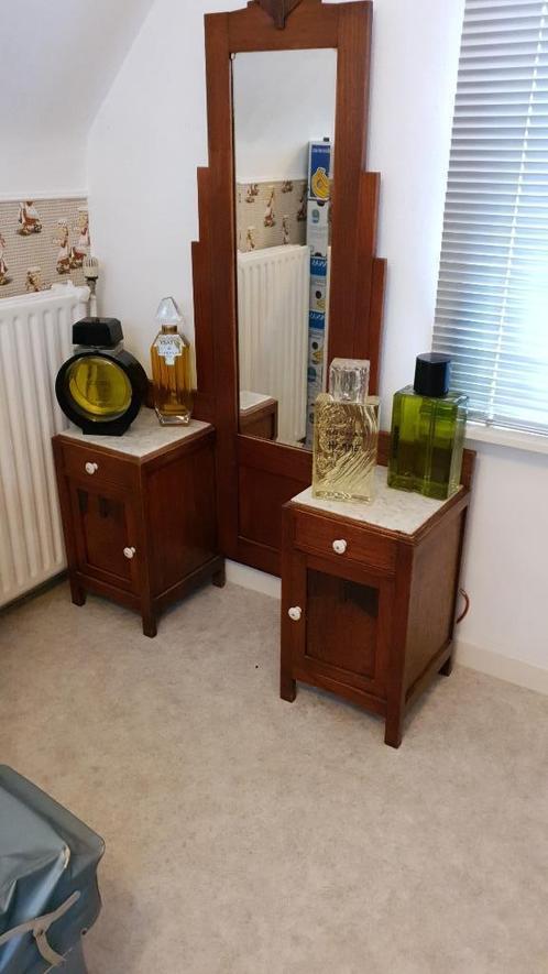 Coiffeuse ancienne avec grand miroir et deux armoires en mar, Maison & Meubles, Tables | Coiffeuses, Utilisé, 150 à 200 cm, 100 à 150 cm