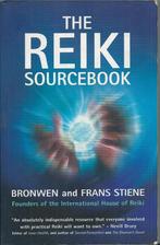 Bronwen en Stiene - The Reiki Sourcebook, Boeken, Esoterie en Spiritualiteit, Gelezen, Ophalen of Verzenden